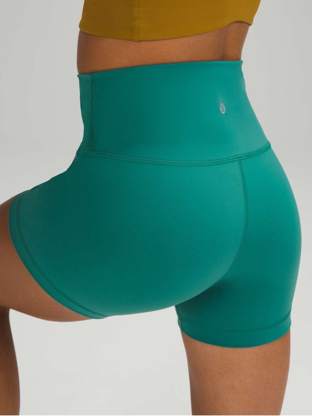 Lululemon Wunder Train High-Rise Short 4" Teal Lagoon Size 4 B15
